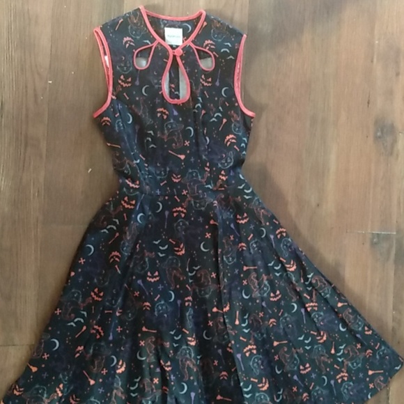 Royal Monk Dresses & Skirts - New Never Worn Halloween Dress Black Cat Witch Pumpkin Bat Design Royal Monk XS
